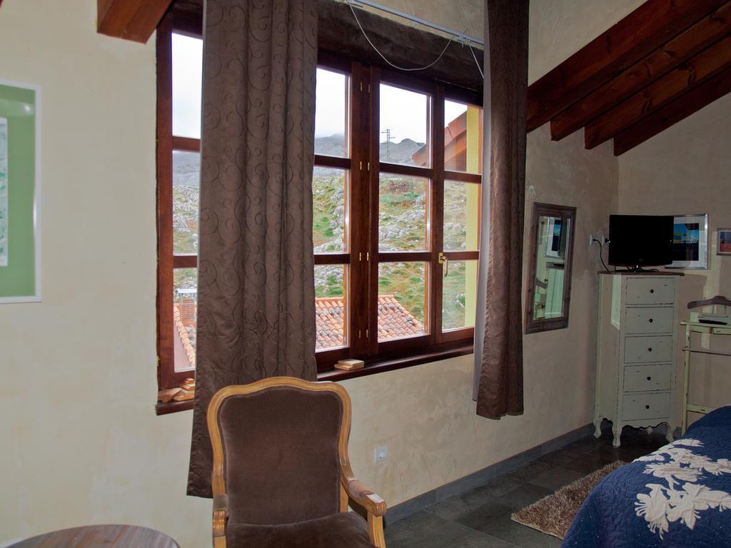 Casa Rural La Cabana Del Valleyu Sotres Quarto foto
